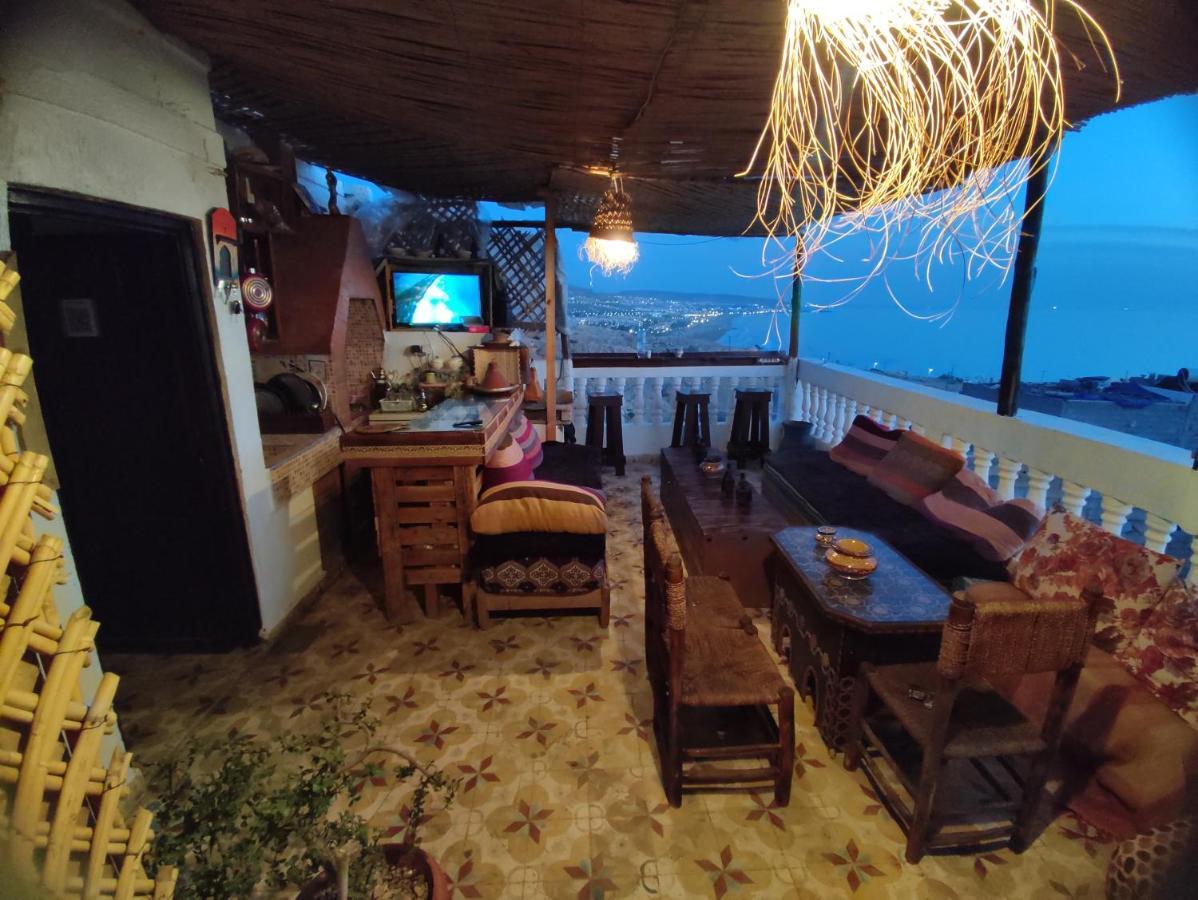 Appartement Red Carpet Surf House à Taghazout Extérieur photo