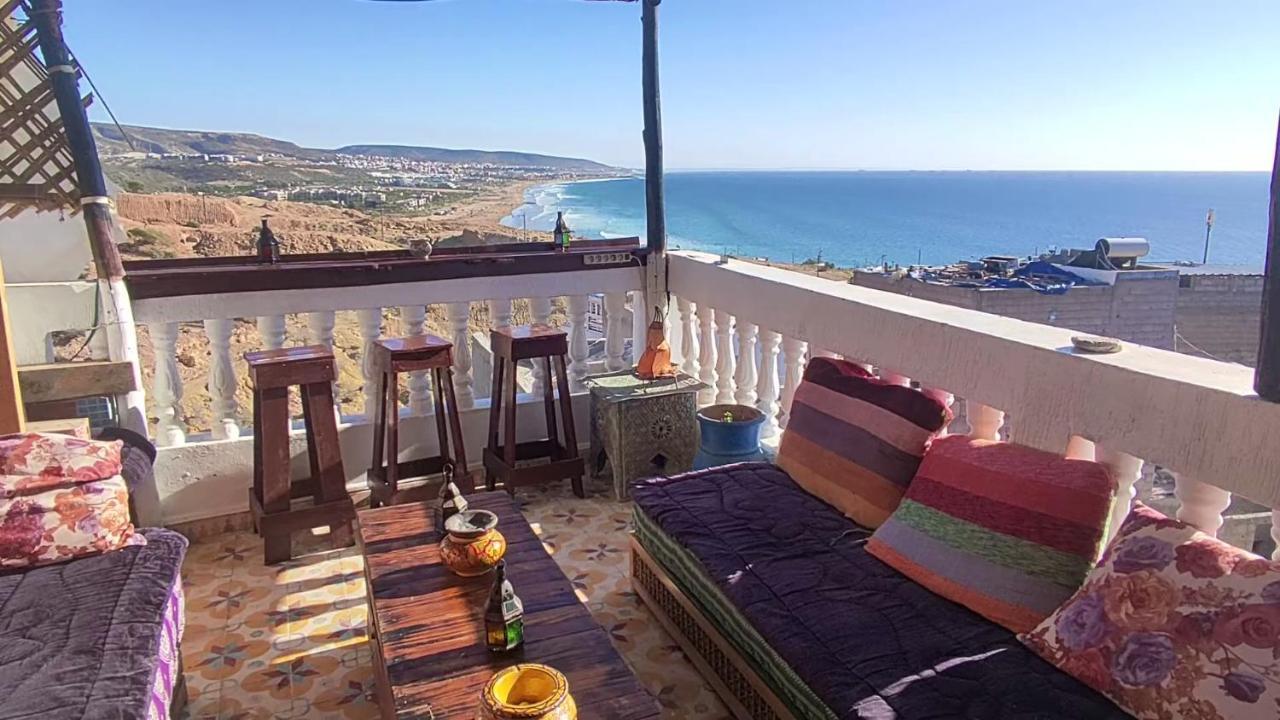 Appartement Red Carpet Surf House à Taghazout Extérieur photo